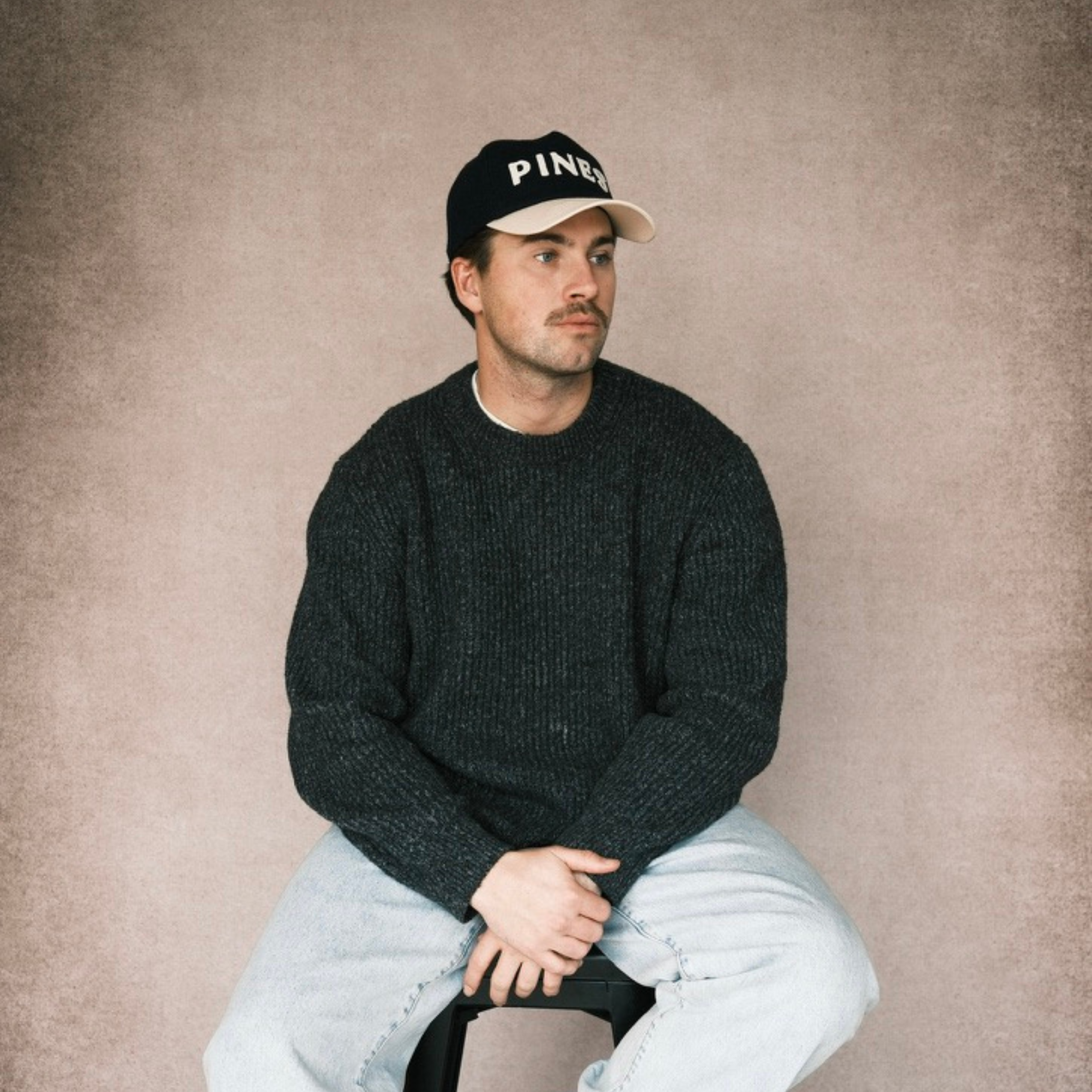 Wool Cap - Navy / Oat